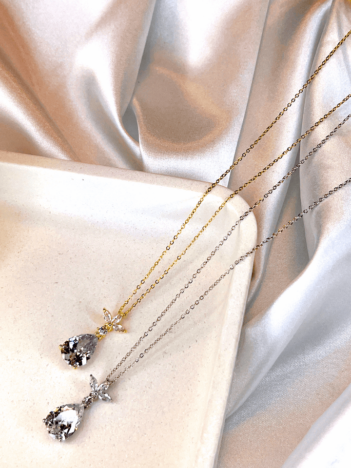 Lotus Drop Kette 14K Vergoldet - Saini Jewelry